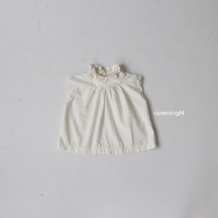 Organic shirring blouse