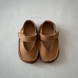 ファッショニスタ向けのこだわりシューズ